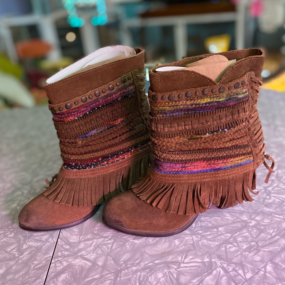 Naughty Monkey Boots size 7.5